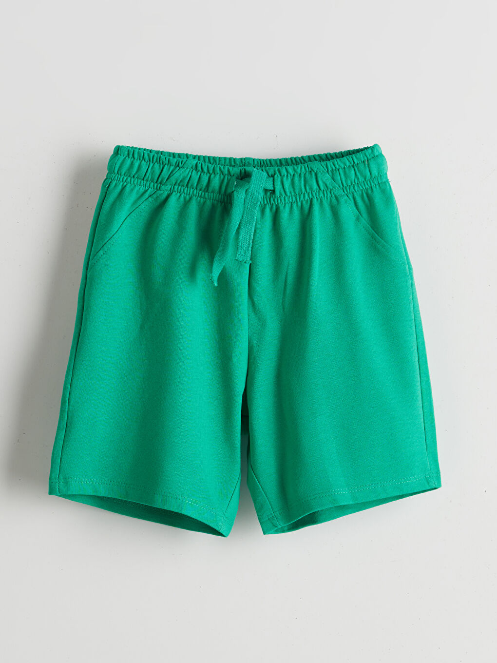 Yeşil Beli Lastikli Erkek Çocuk Şort