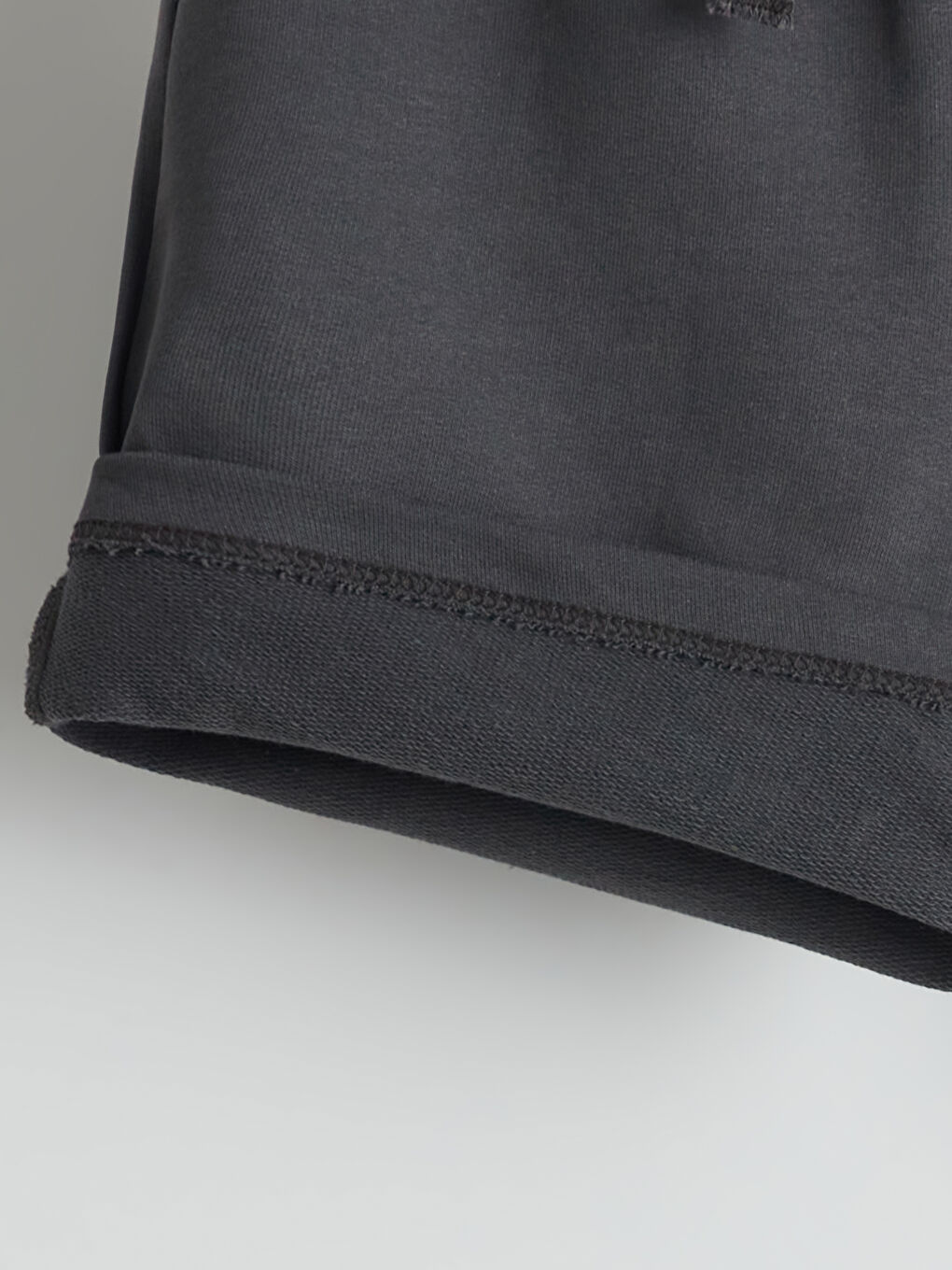 Antrasit Beli Lastikli Erkek Çocuk Şort-2