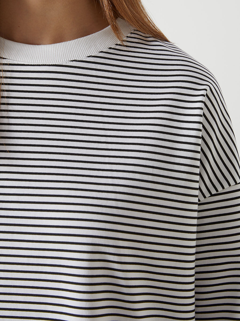 LCW Modest Siyah Çizgili Oversize Kadın Sweatshirt Tunik - 2