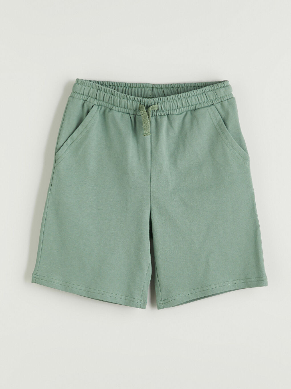 Yeşil Beli Lastikli Erkek Çocuk Şort