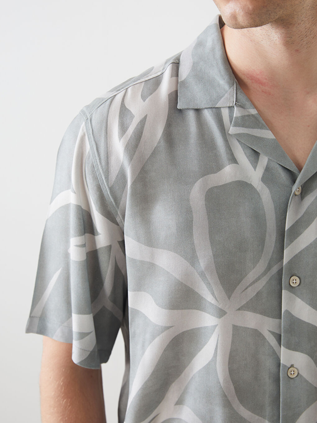 Haki Regular Fit Kısa Kollu Desenli Erkek Gömlek-2