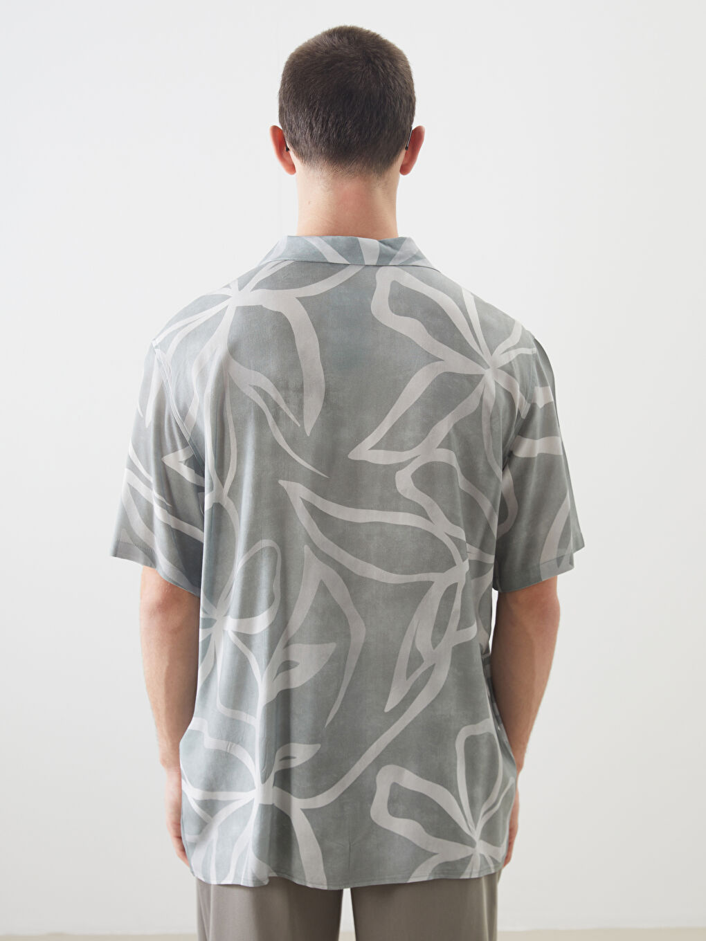 Haki Regular Fit Kısa Kollu Desenli Erkek Gömlek-3