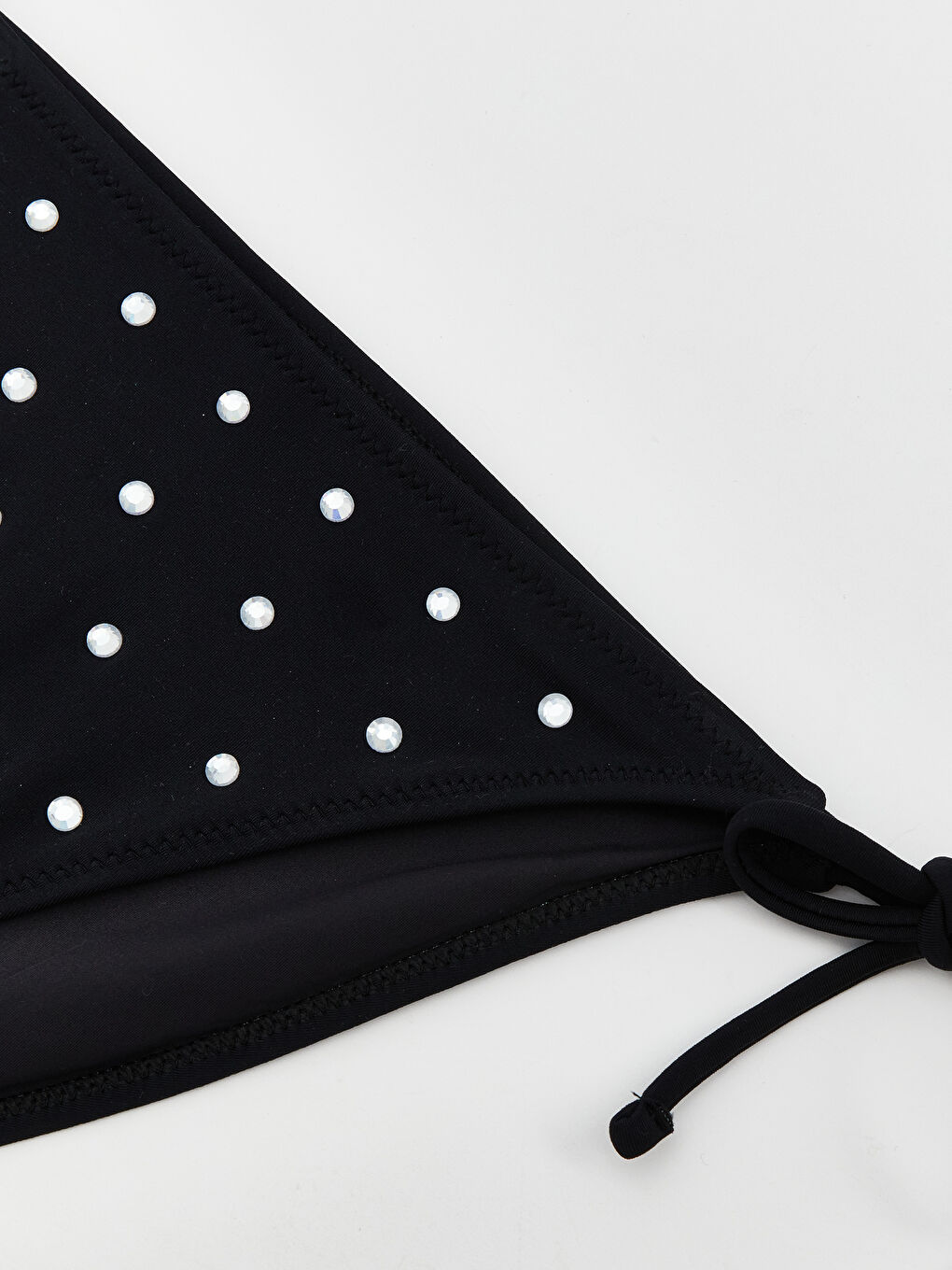 Siyah Taşlı Kadın Bikini Altı-2