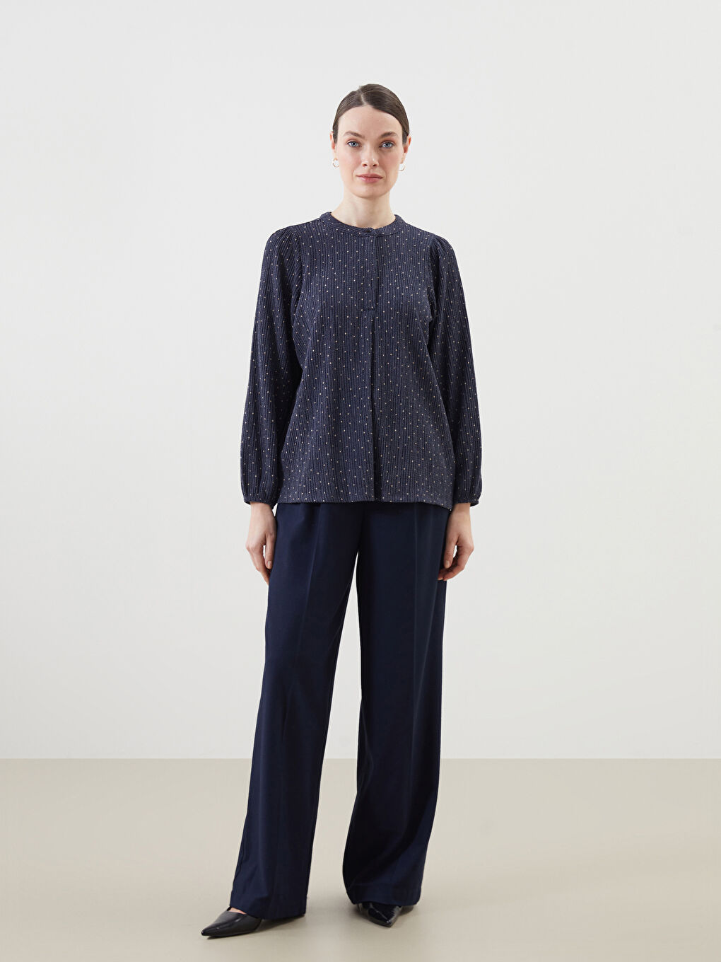 Crew Neck Polka Dot Women's Blouse -S5JC40Z8-LSJ