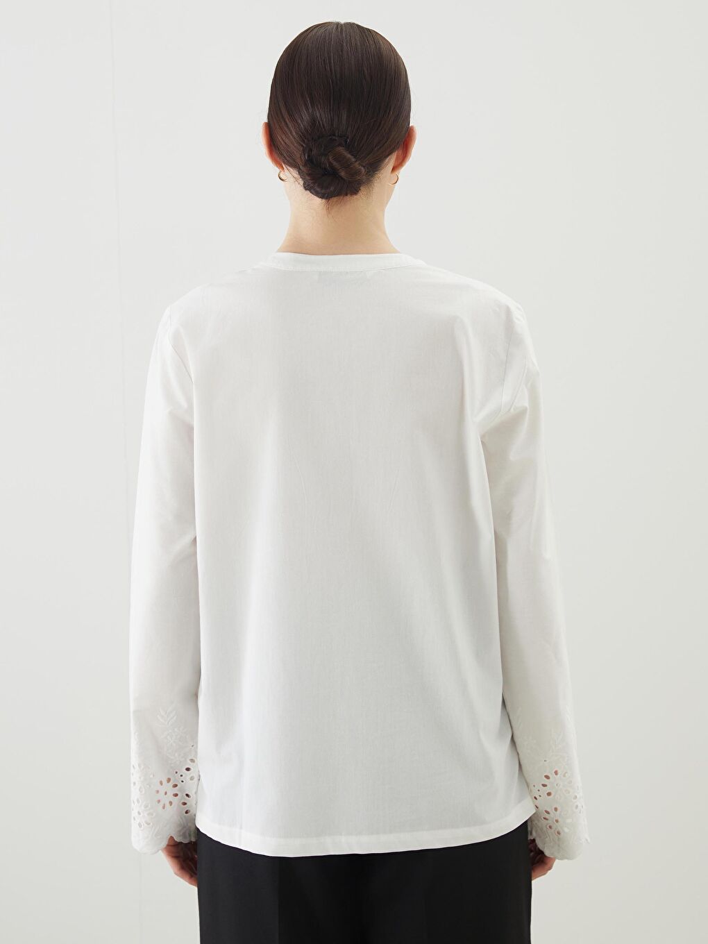 V Neck Lace Detailed Blouse-3