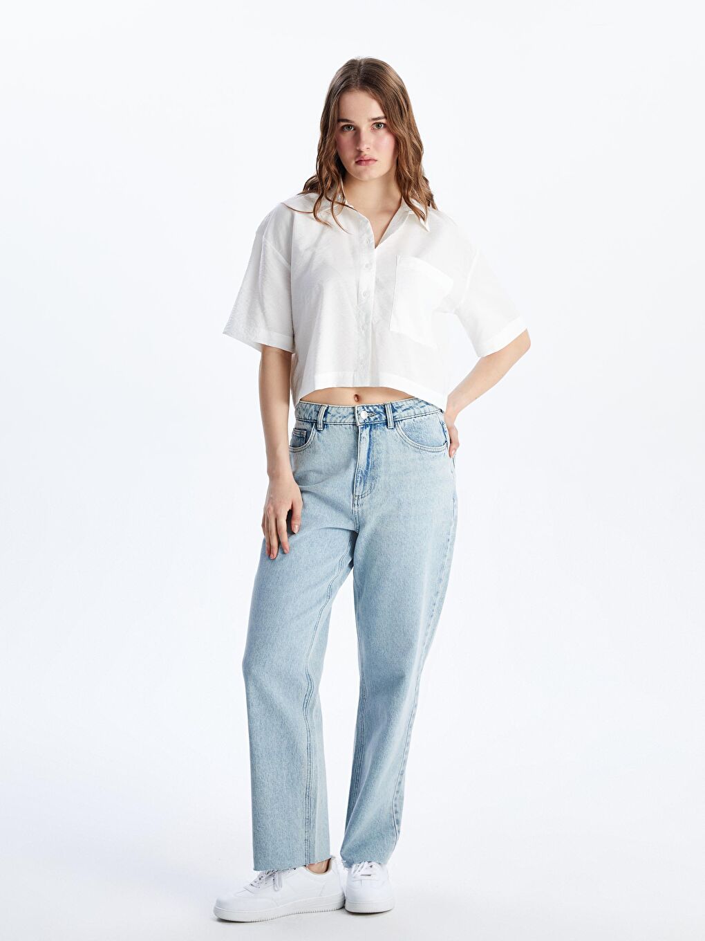 Женщины Белый Рубашка-1