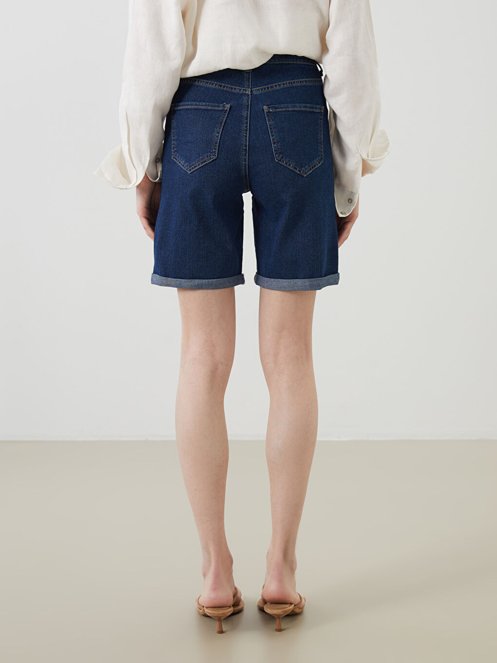 LCW Jeans Bermuda Fit Women's Denim Shorts -S5JF46Z8-309
