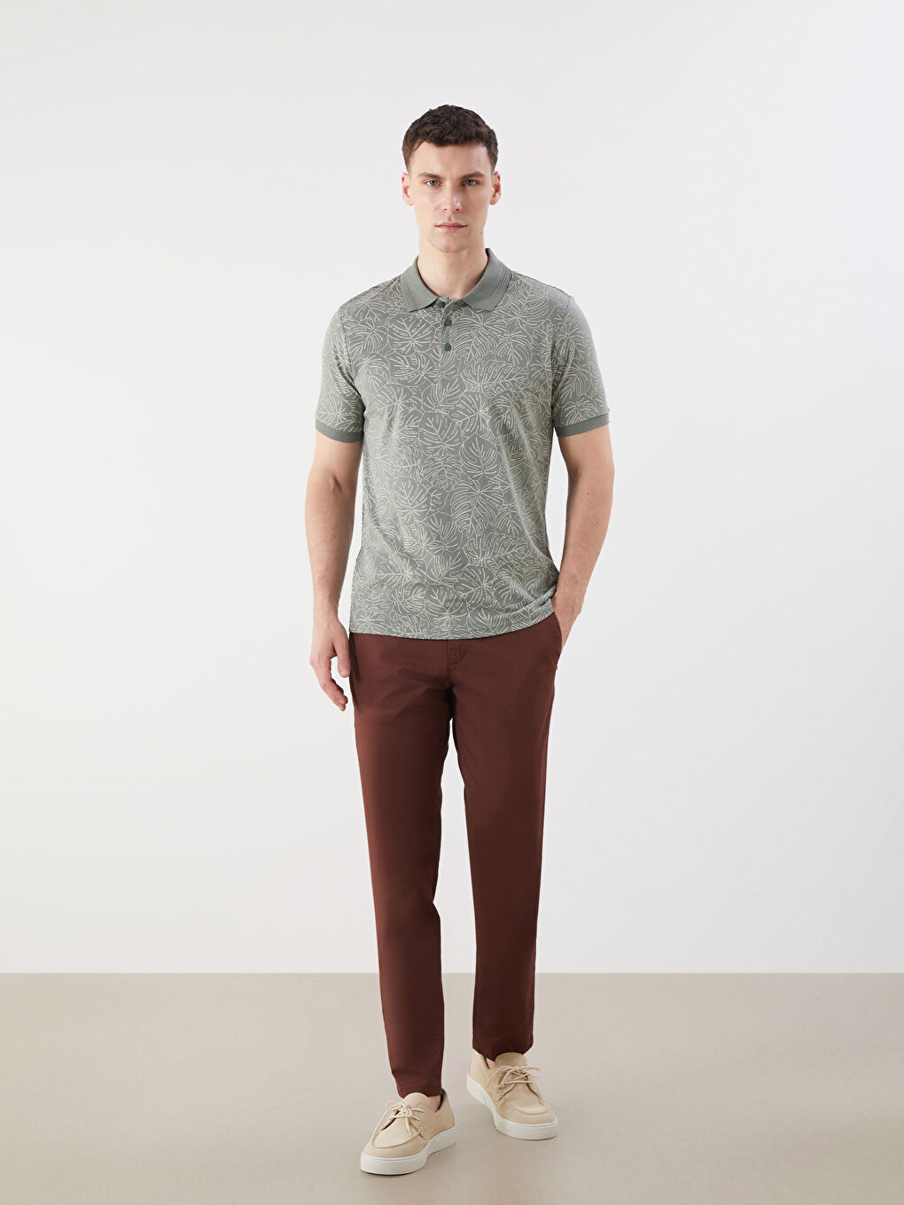 LCWAIKIKI Classic Man GREEN T-Shirt -S5JG02Z8-LRR