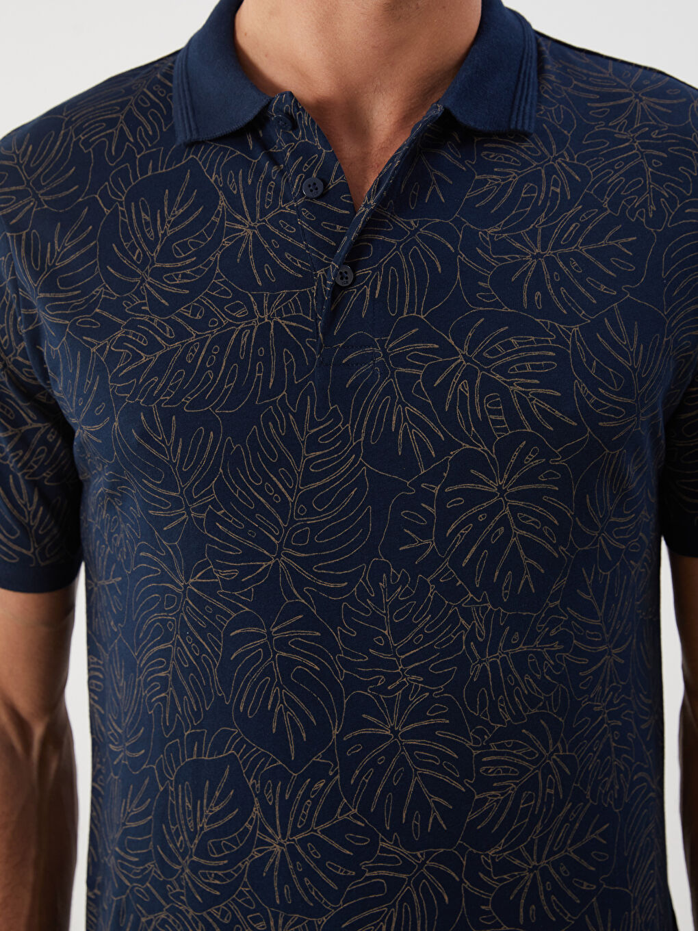 LCWAIKIKI Classic Man NAVY T-Shirt -S5JG02Z8-LSJ