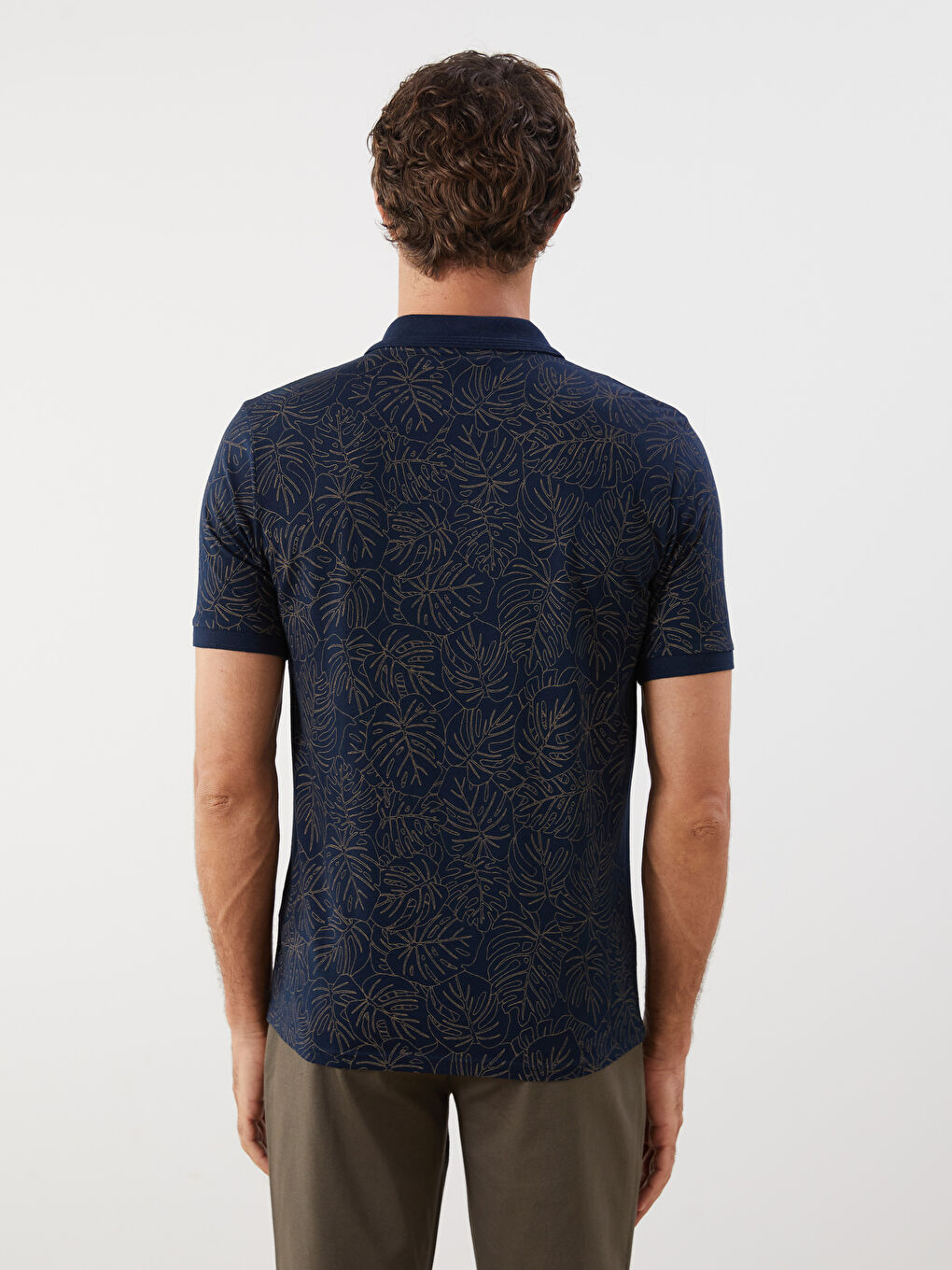 LCWAIKIKI Classic Man NAVY T-Shirt -S5JG02Z8-LSJ