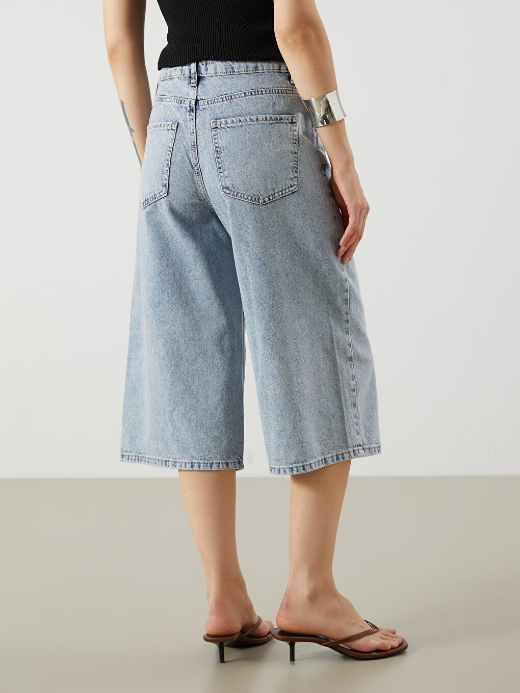 İndigo Standart Fit Kadın Jean Kapri-3