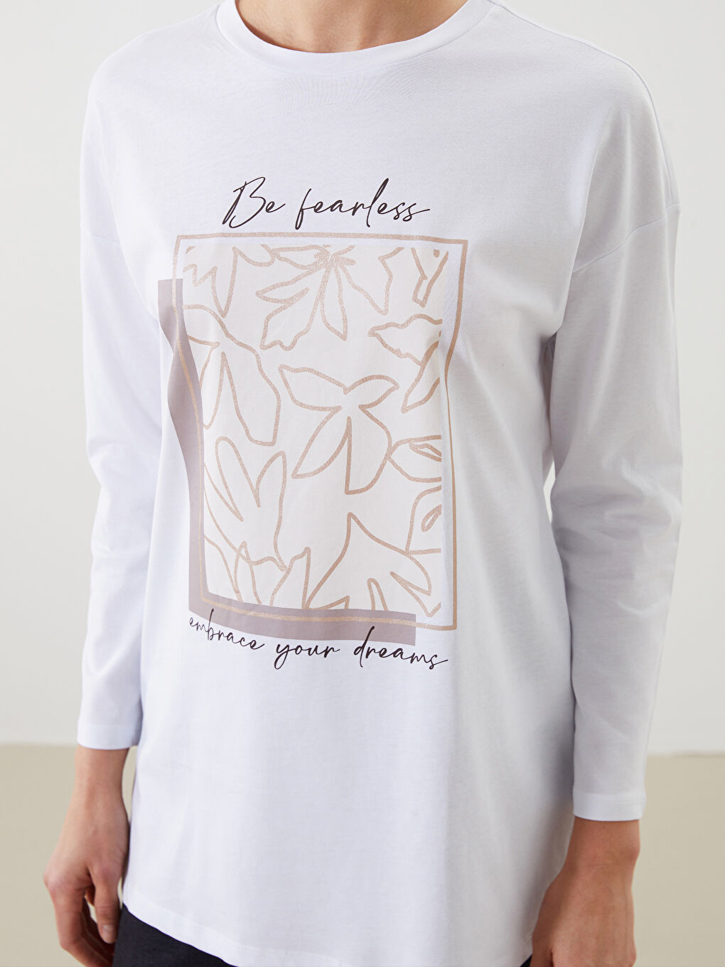 Beyaz Bisiklet Yaka Baskılı Kadın Tunik-2