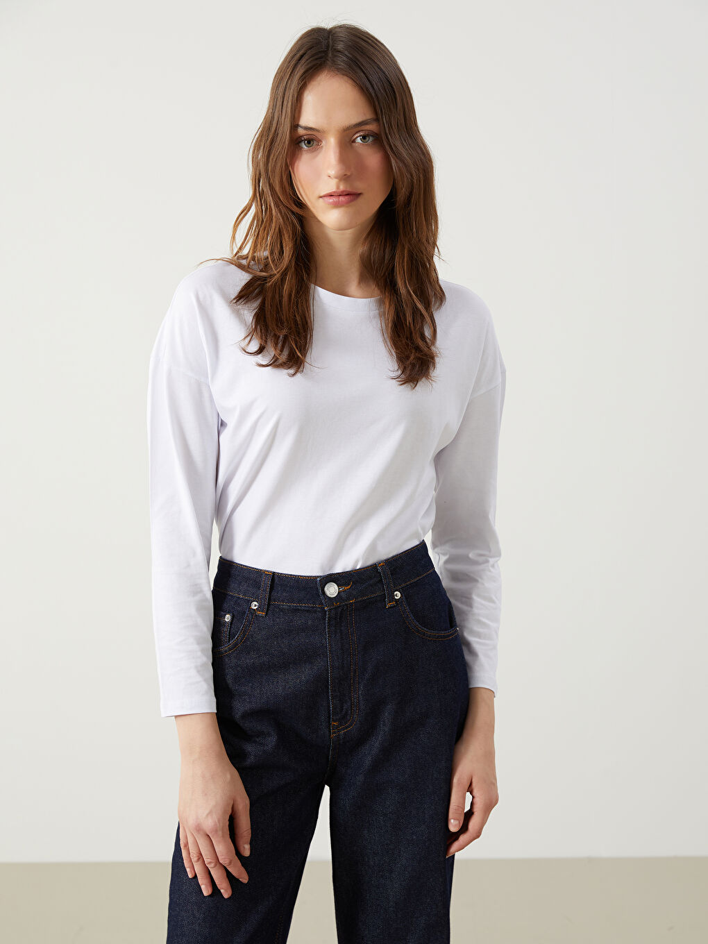 Beyaz Bisiklet Yaka Kadın Tunik