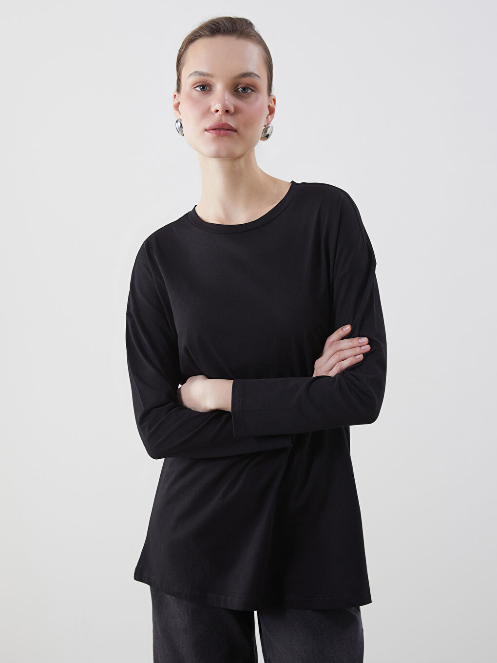 Siyah Bisiklet Yaka Kadın Tunik