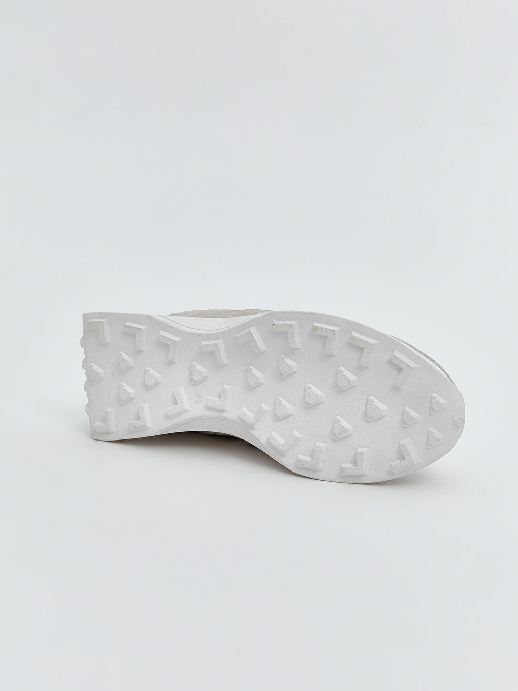 أحذية رياضية بلوك الألوان بأربطة للرجال-3