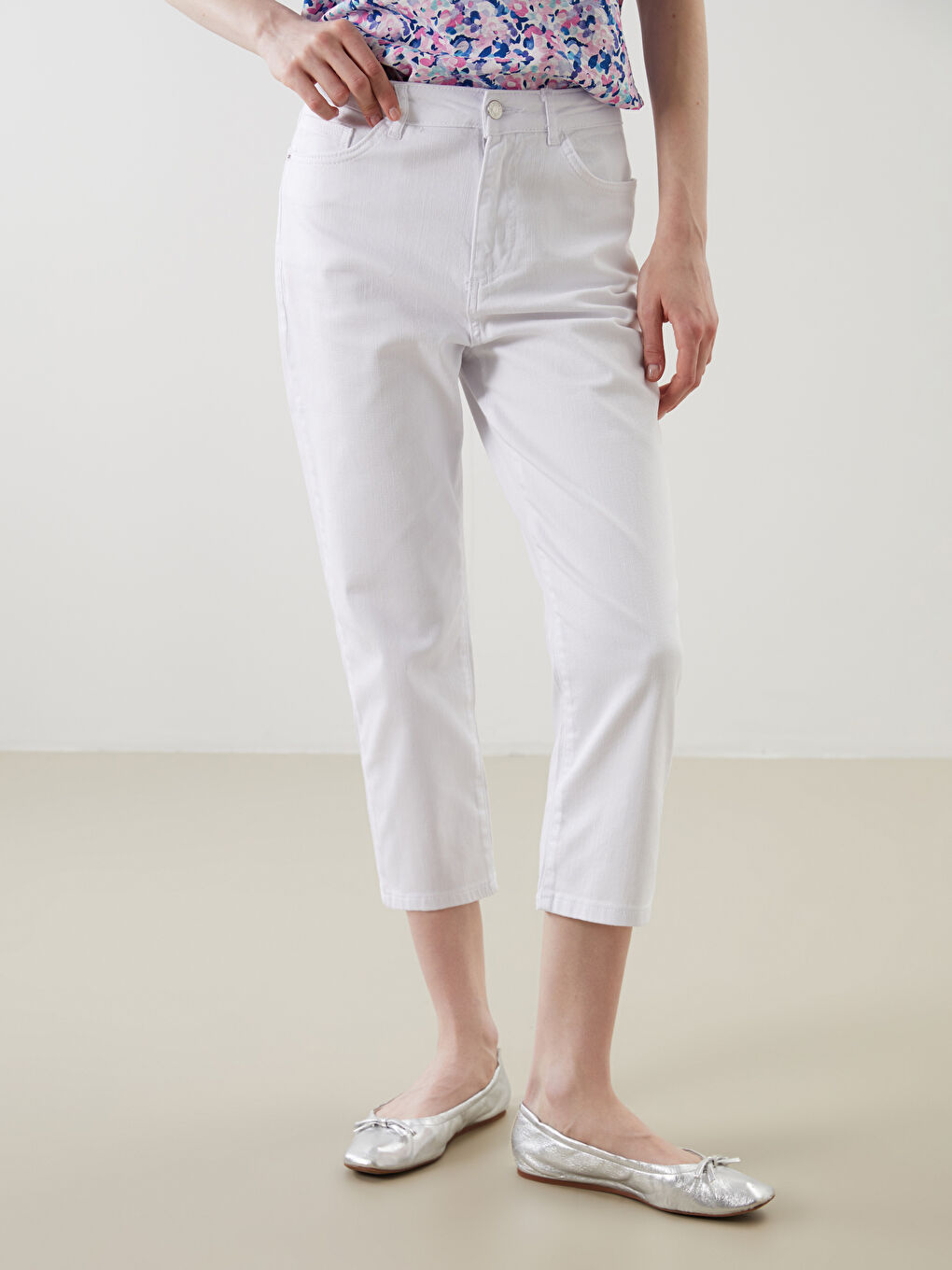 Beyaz Slim Fit Kadın Jean Pantolon-1