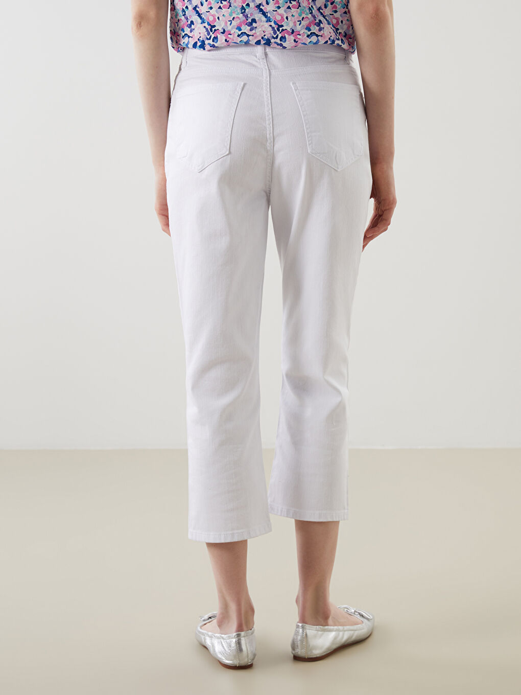 Beyaz Slim Fit Kadın Jean Pantolon-3