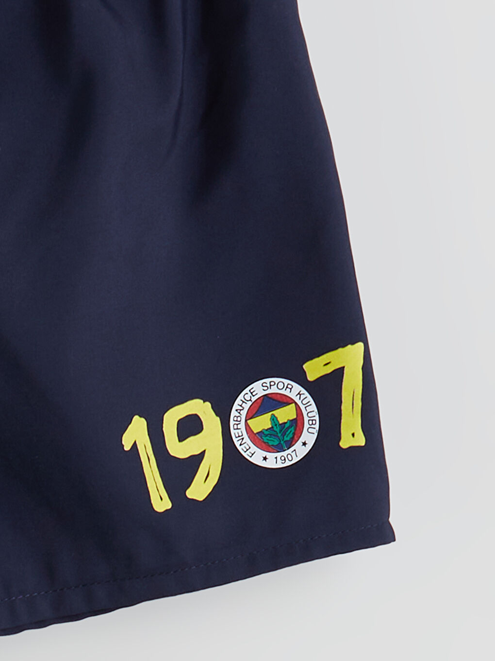 LCW Kids Fenerbahçe Printed Boys' T-Shirt and Swim Shorts 2 Pack -S5JH95Z1-VJY