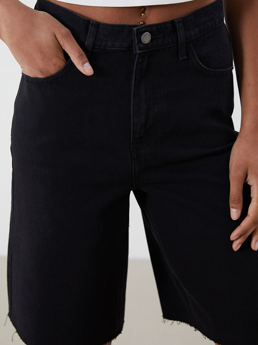 LCW Jeans Woman BLACK Denim Shorts -S5JI30Z8-327