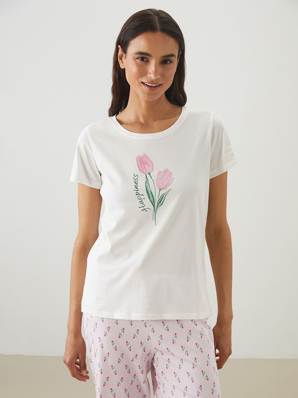 Crew Neck Floral Women's Capri Pyjamas Set -S5JJ05Z8-LT4