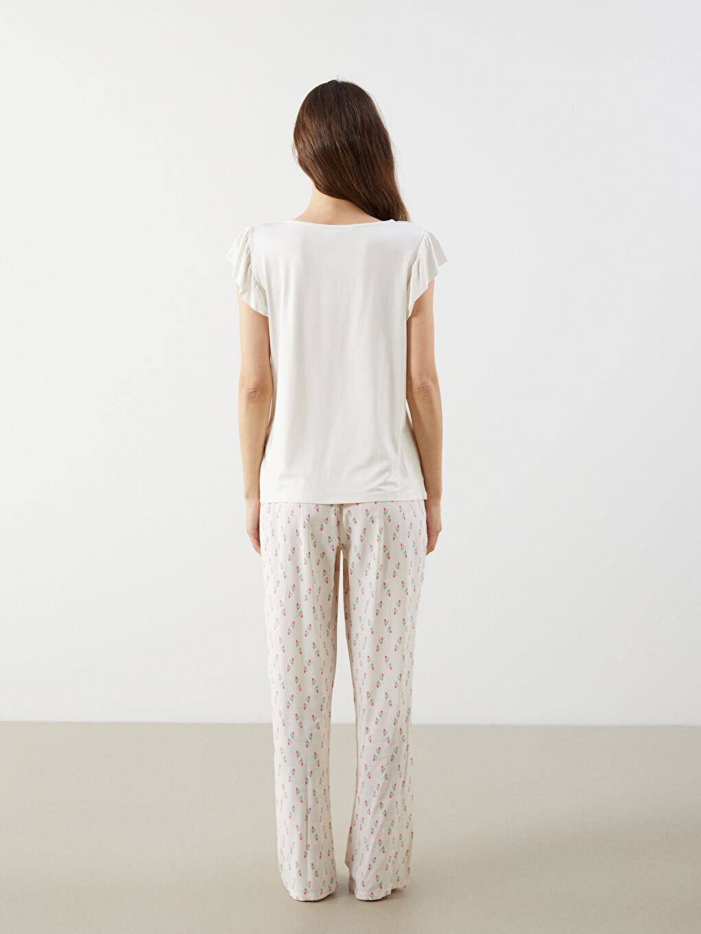 LCW DREAM Crew Neck Floral Women's Pyjama Set -S5JJ11Z8-LRA