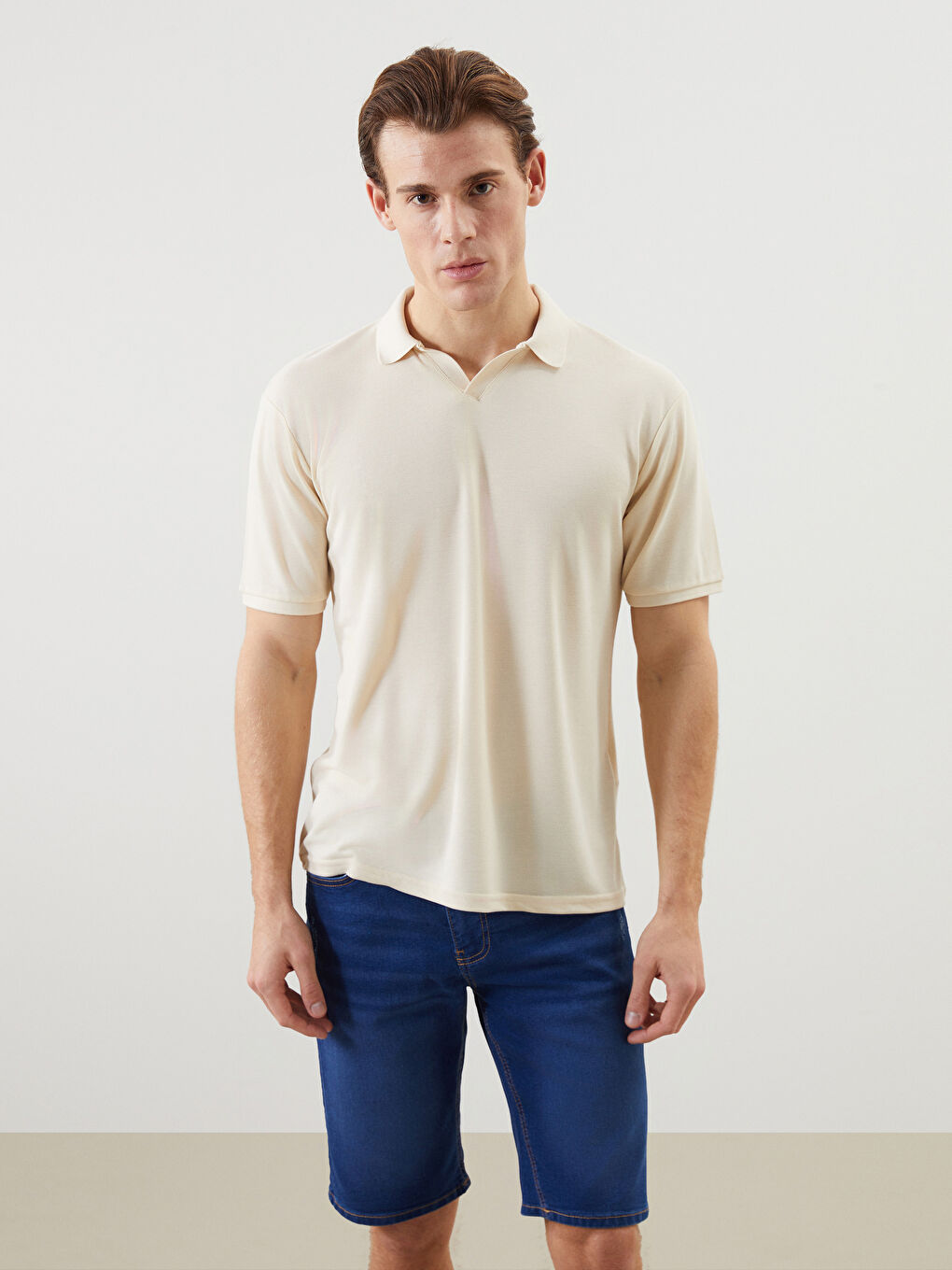 Ekru Polo Yaka Kısa Kollu Erkek Tişört