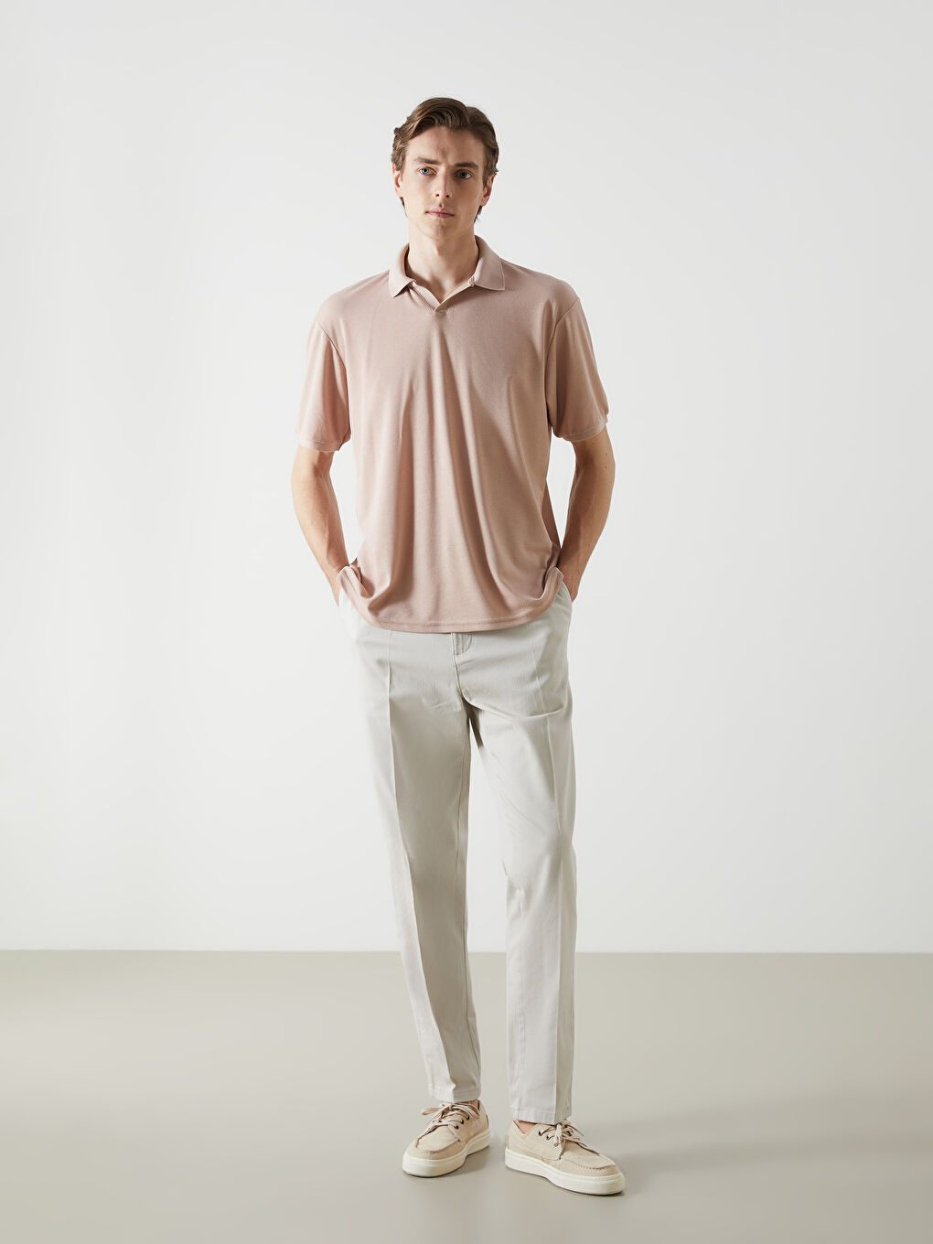 Kahverengi Polo Yaka Kısa Kollu Erkek Tişört-1