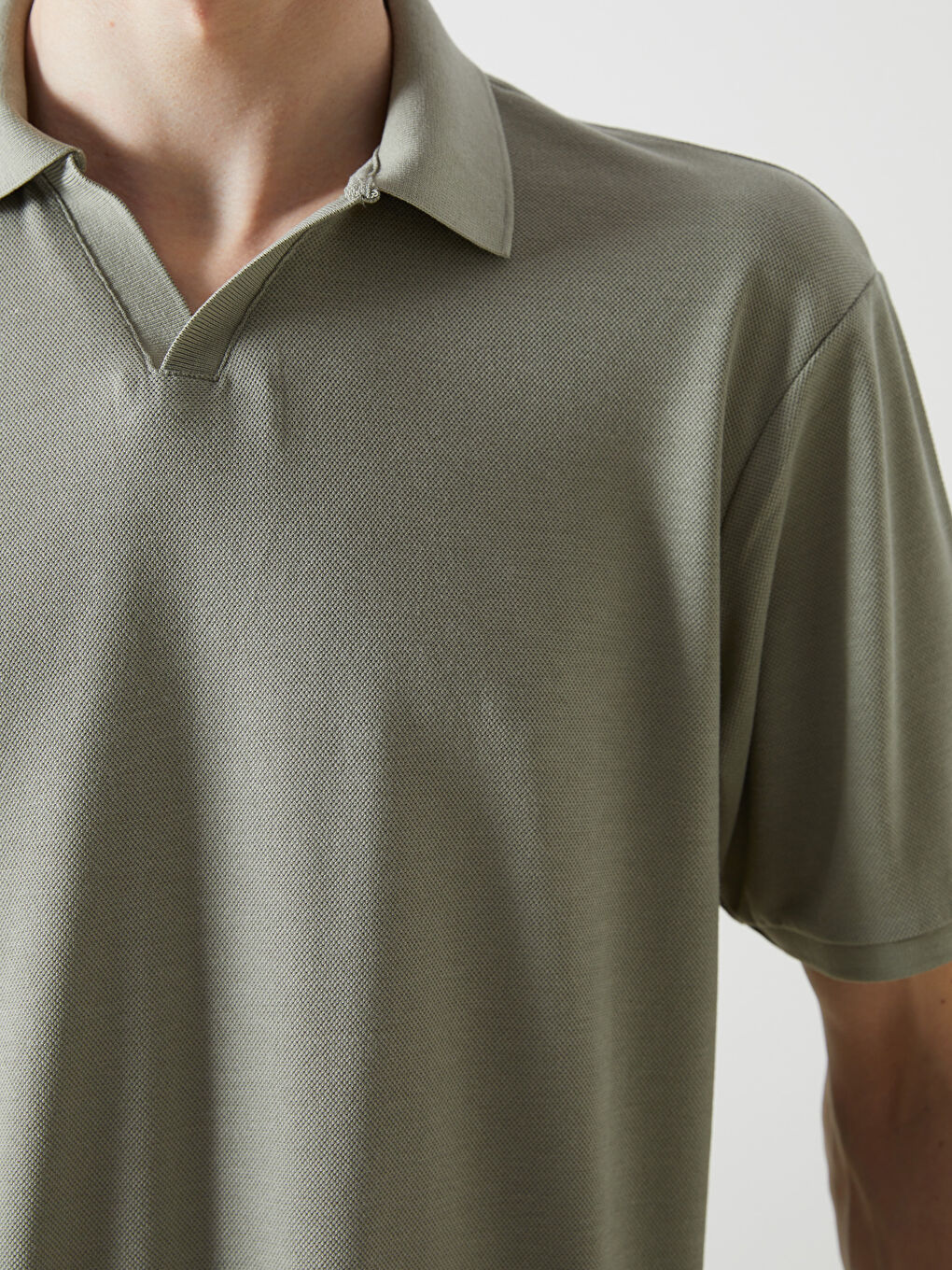 Yeşil Polo Yaka Kısa Kollu Erkek Tişört-2