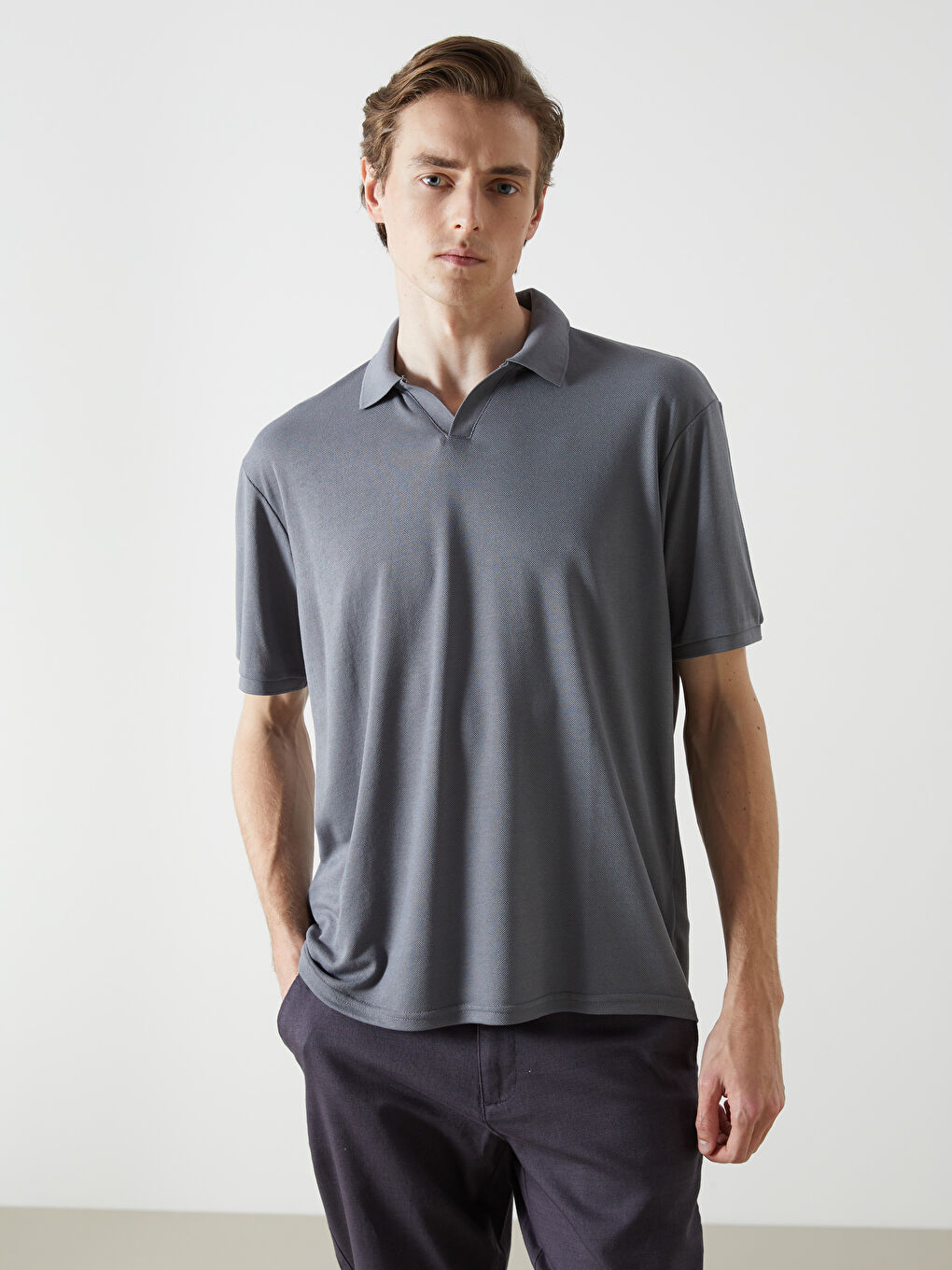 Gri Polo Yaka Kısa Kollu Erkek Tişört