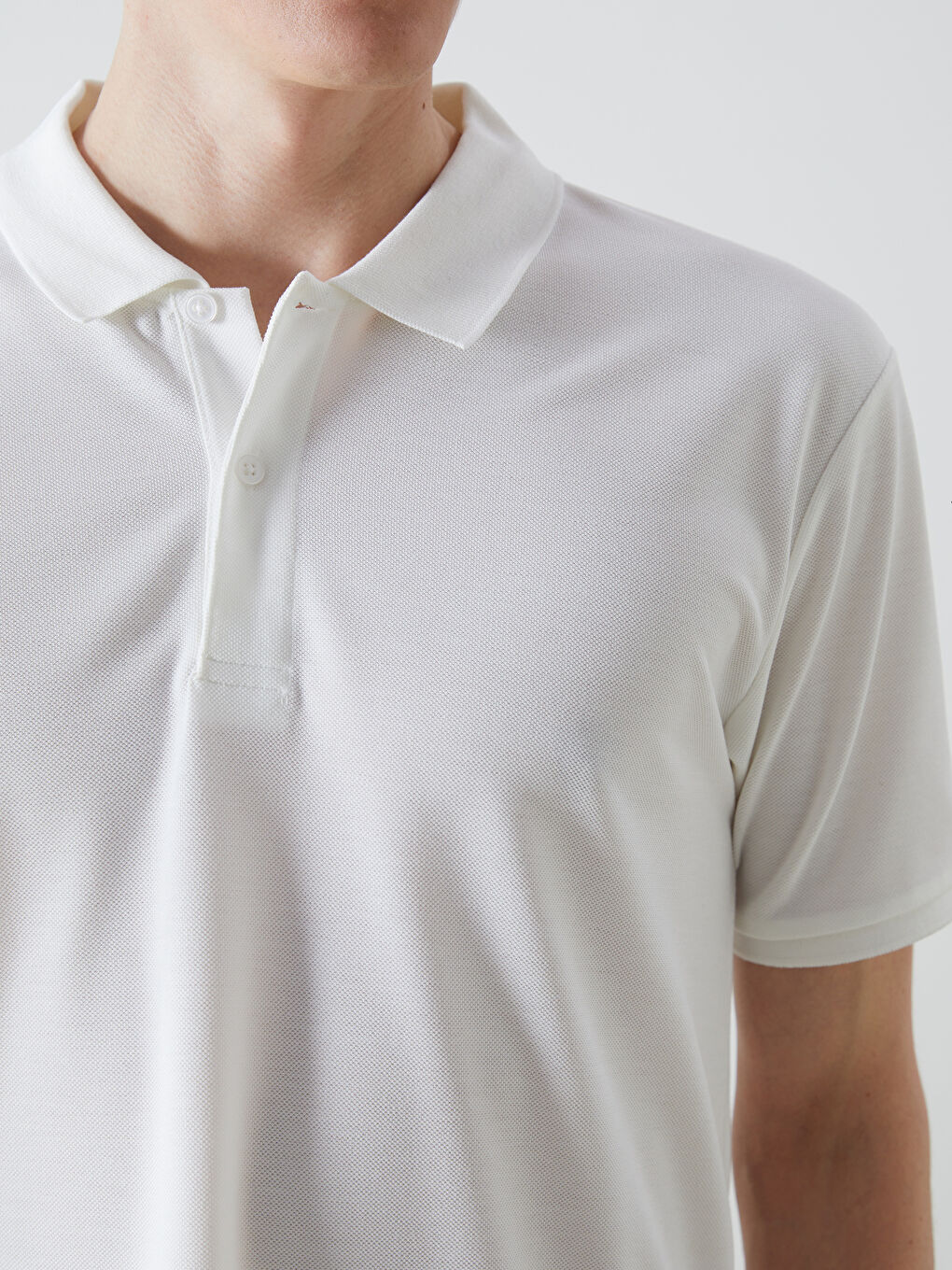 Ekru Polo Yaka Kısa Kollu Erkek Tişört-2