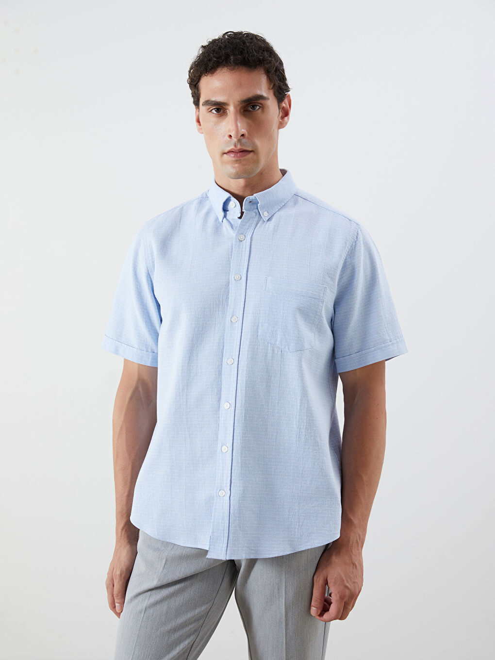 LCWAIKIKI Classic Regular Fit Short Sleeve Dobby Men's Shirt -S5JJ76Z8-CV6