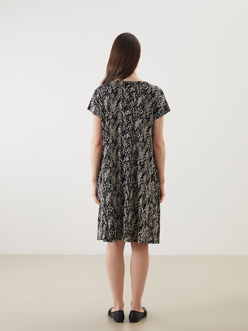 V-Neck Patterned Dress -S5JJ93Z8-LQJ