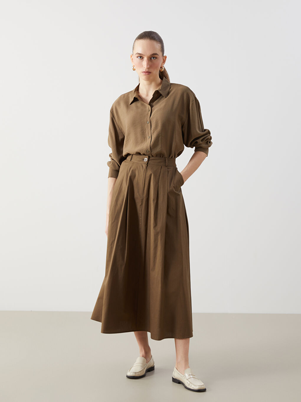 LCWAIKIKI Classic Haki Oversize Kadın Gömlek Tunik - 3
