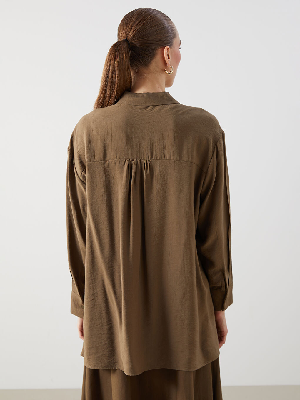 LCWAIKIKI Classic Haki Oversize Kadın Gömlek Tunik - 4
