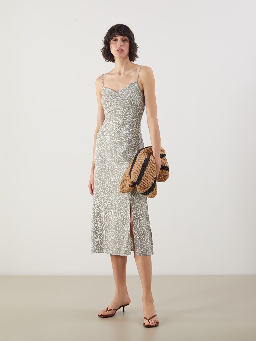 V-Neck Floral Dress -S5JL76Z8-LRR