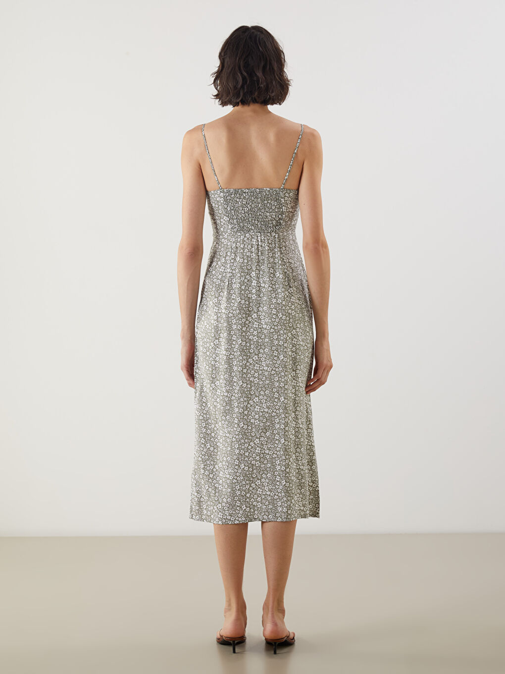 V-Neck Floral Dress -S5JL76Z8-LRR