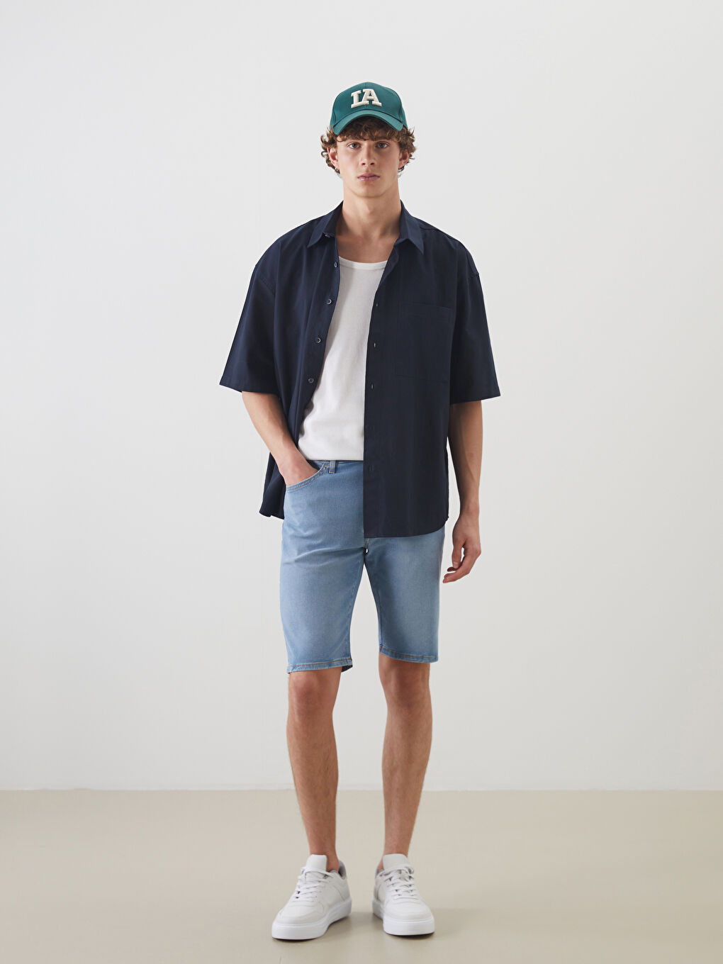 Standard Fit Men's Denim Shorts -S5JM05Z8-H45