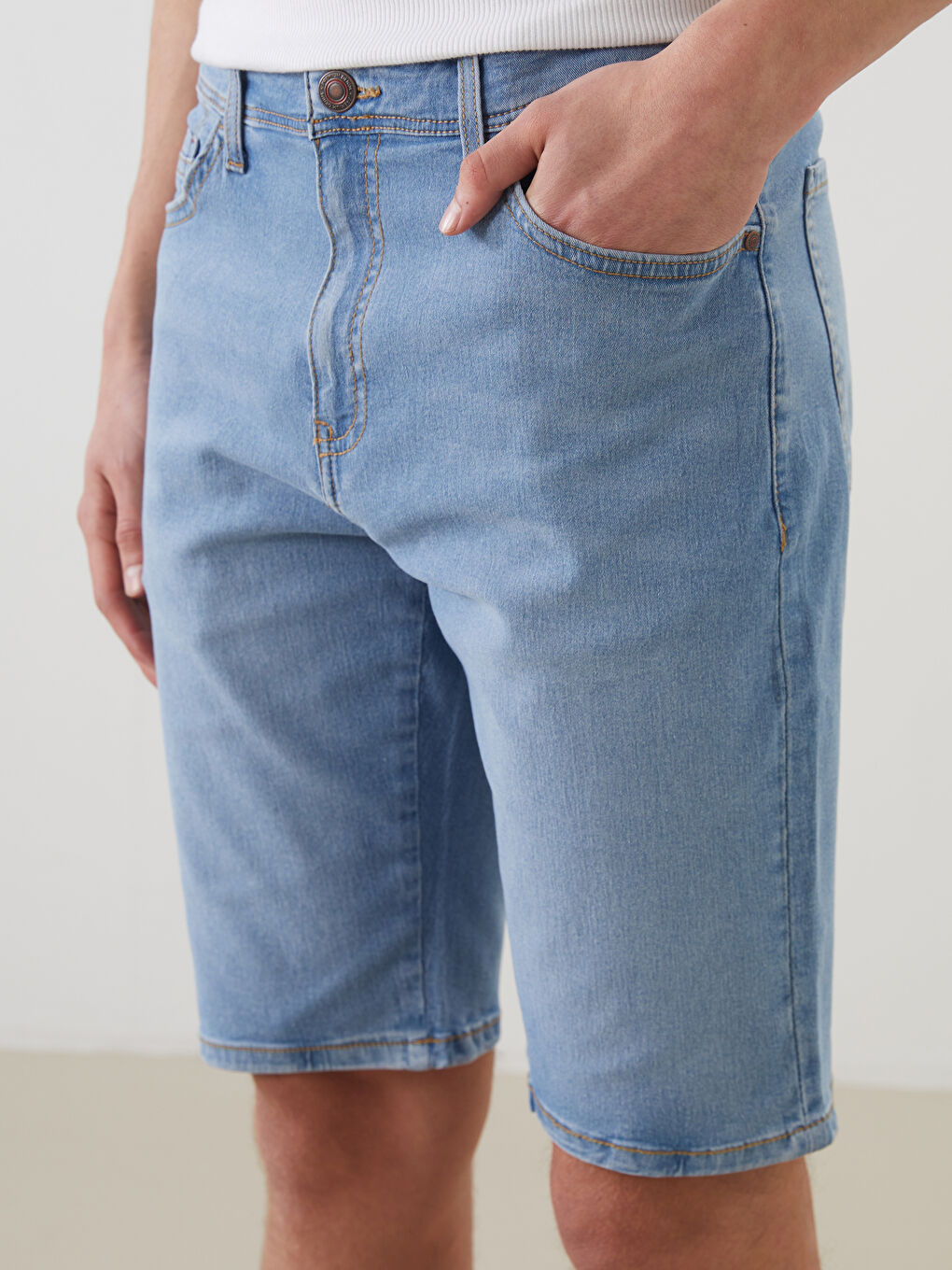 Standard Fit Men's Denim Shorts -S5JM05Z8-H45