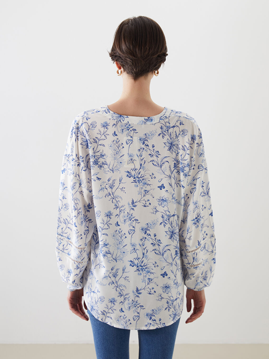 Notch Neck Floral Long Sleeve Women's Blouse-3