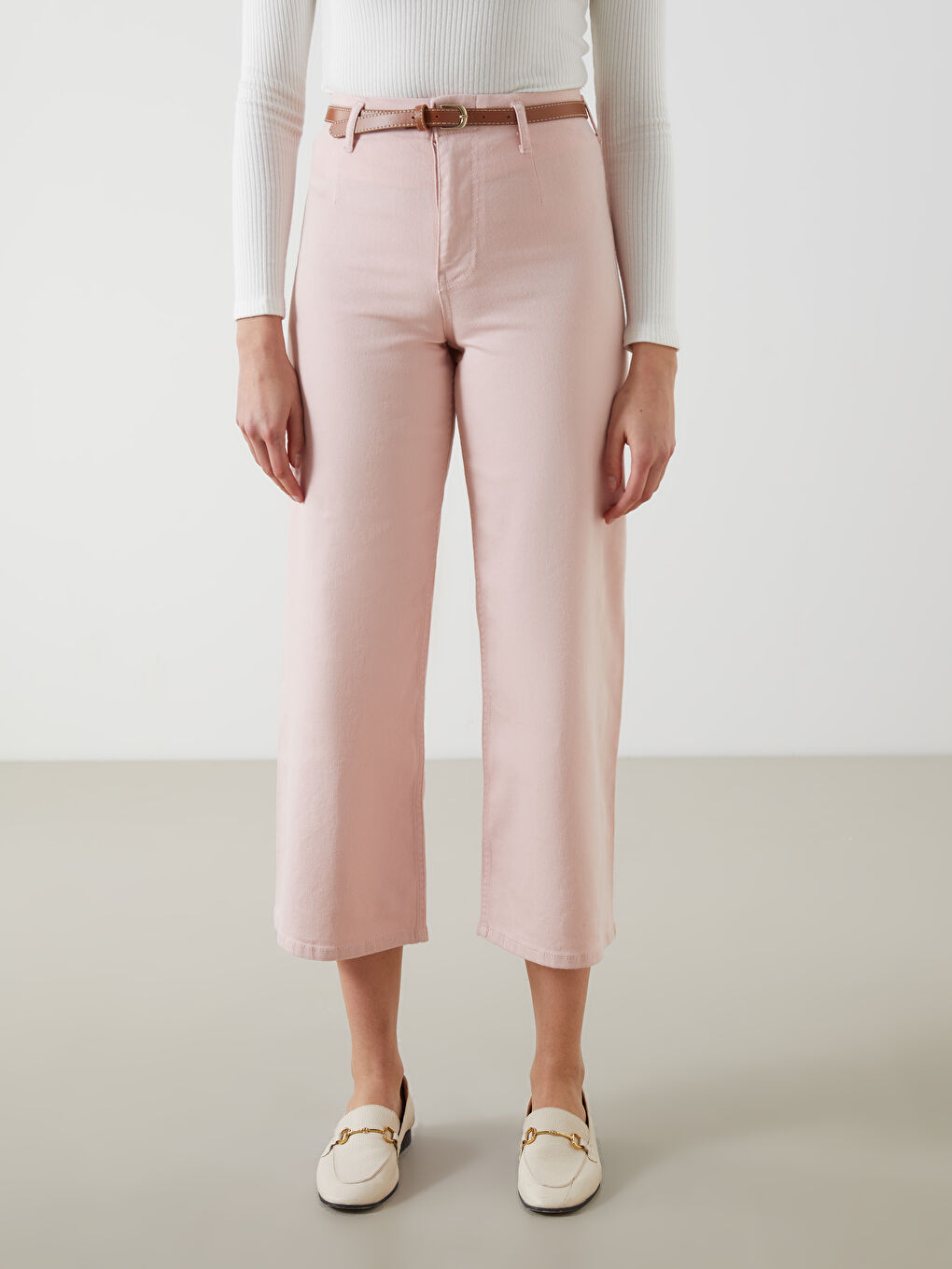 Pembe Beli Kemerli Wideleg Kadın Jean Pantolon-1