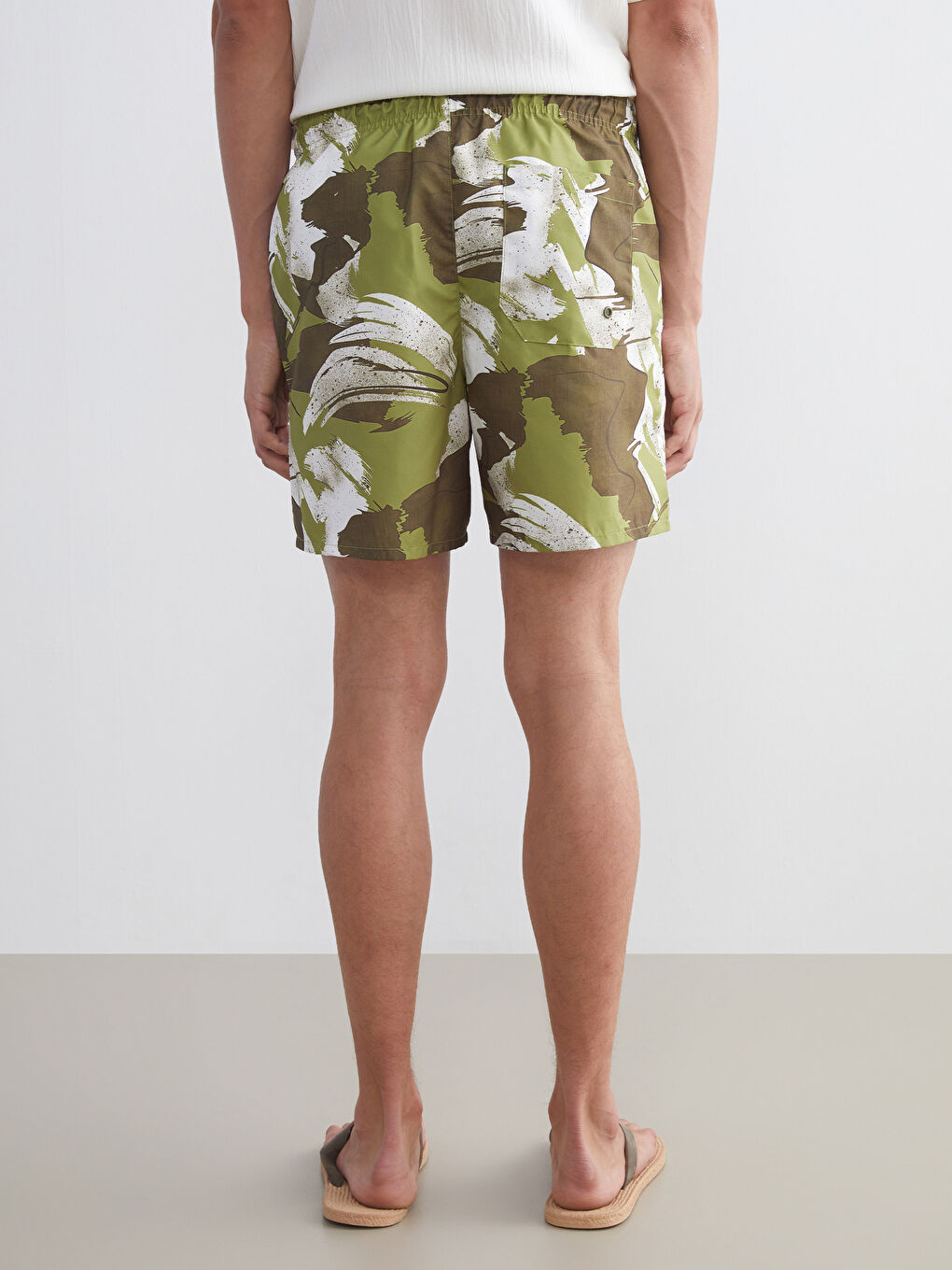 Yeşil Kısa Boy Desenli Erkek Deniz Şortu-5