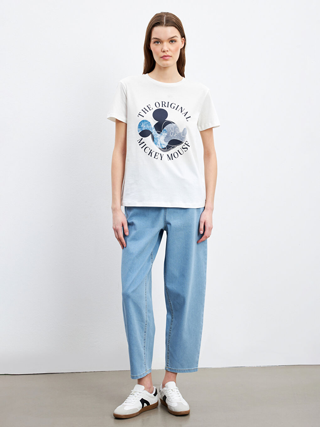 T-shirt imprimé Mickey Mouse à col rond pour Femmes-1