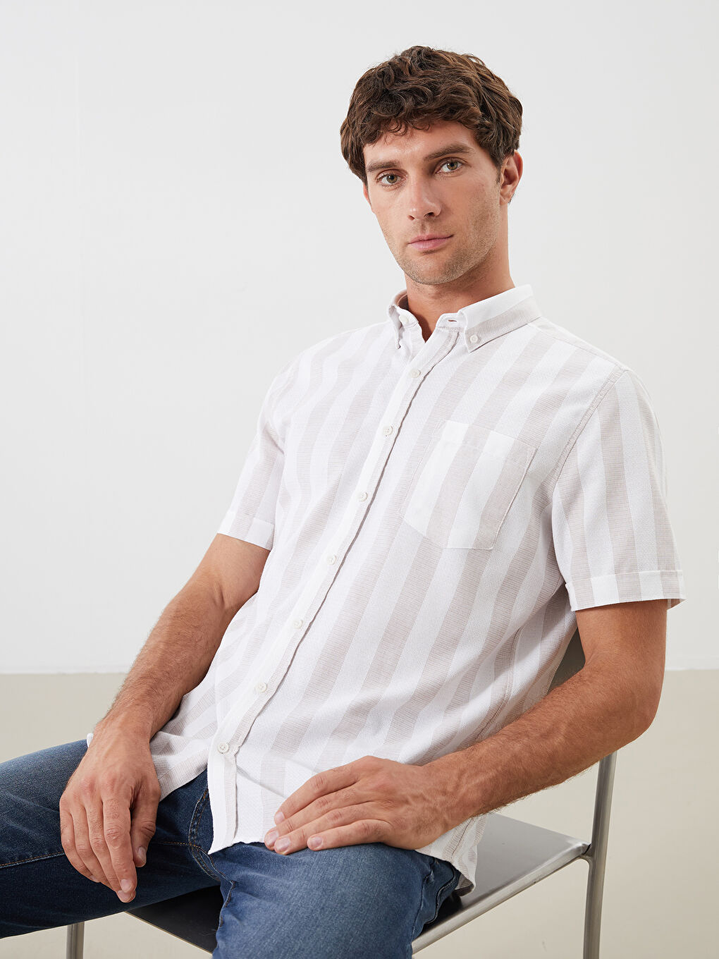 LCWAIKIKI Classic Regular Fit Dobby Pocket Men's Shirt -S5JO88Z8-LEA