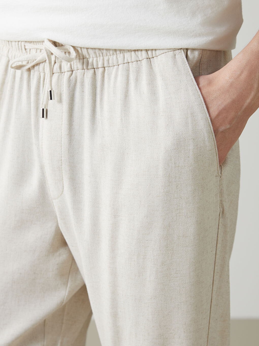 Bej Standart Kalıp Keten Karışımlı Erkek Pantolon-5