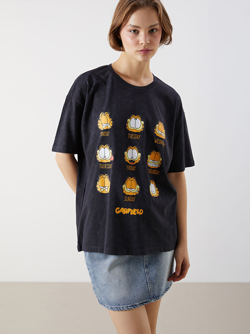 Crew Neck Garfield Printed Women's T-Shirt -S5JQ20Z8-VDL
