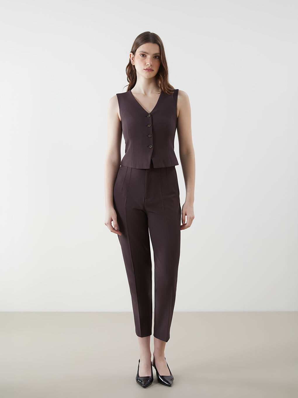 Kahverengi V Yaka Kadın Klasik Yelek-2