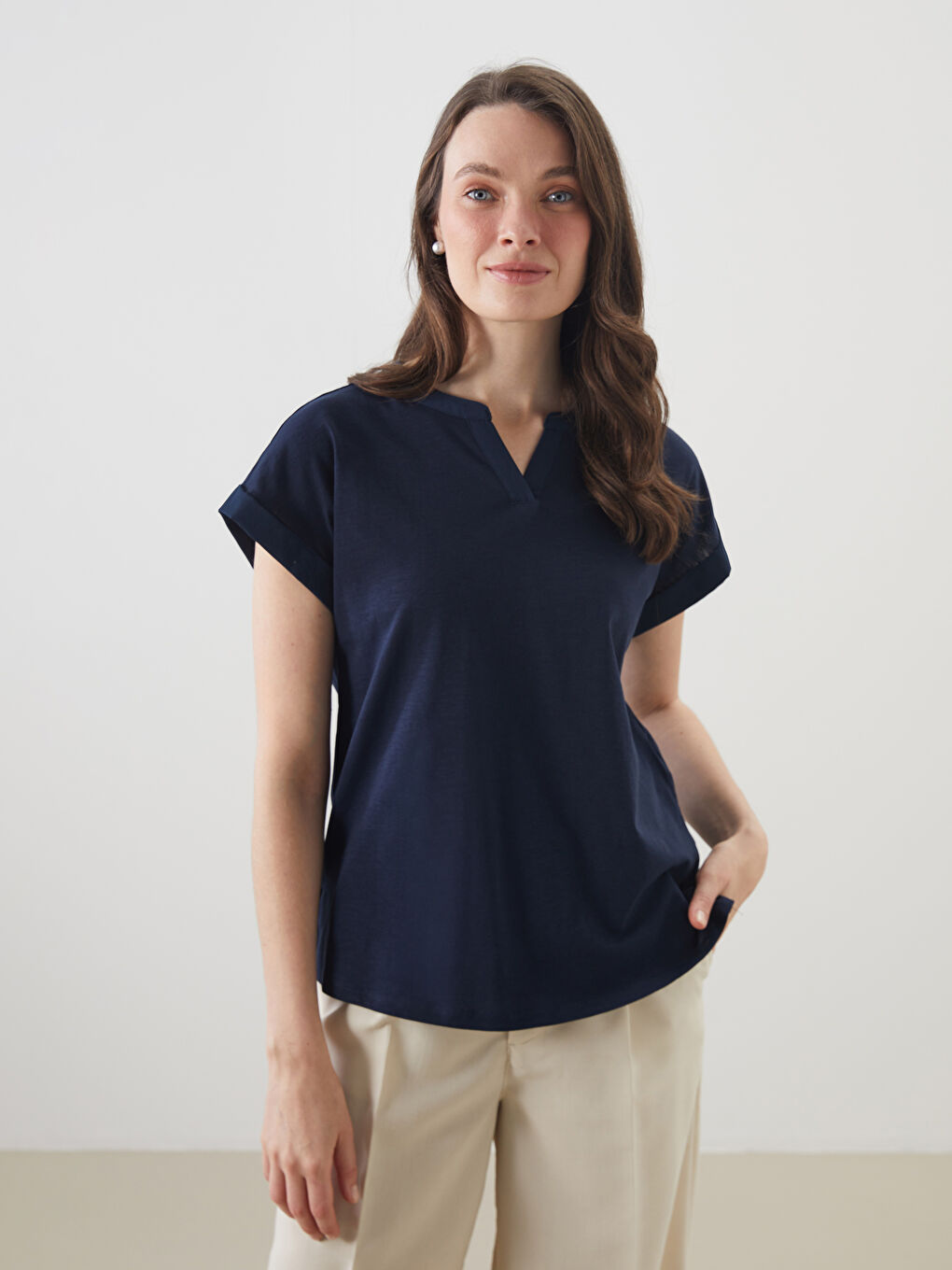 LCW Grace Crew Neck Plain Cuffed Women's T-Shirt -S5JS20Z8-E1J