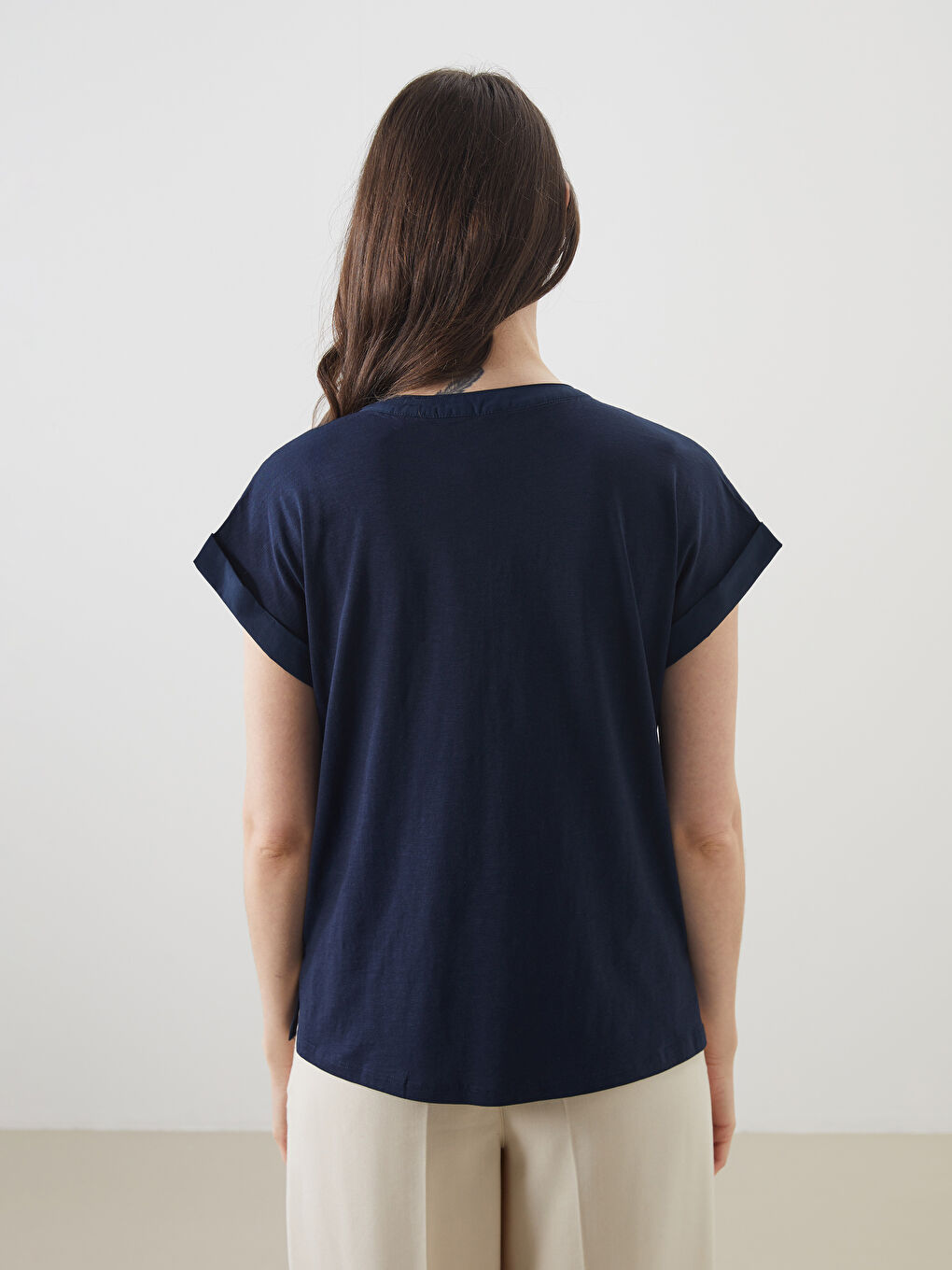 LCW Grace Crew Neck Plain Cuffed Women's T-Shirt -S5JS20Z8-E1J