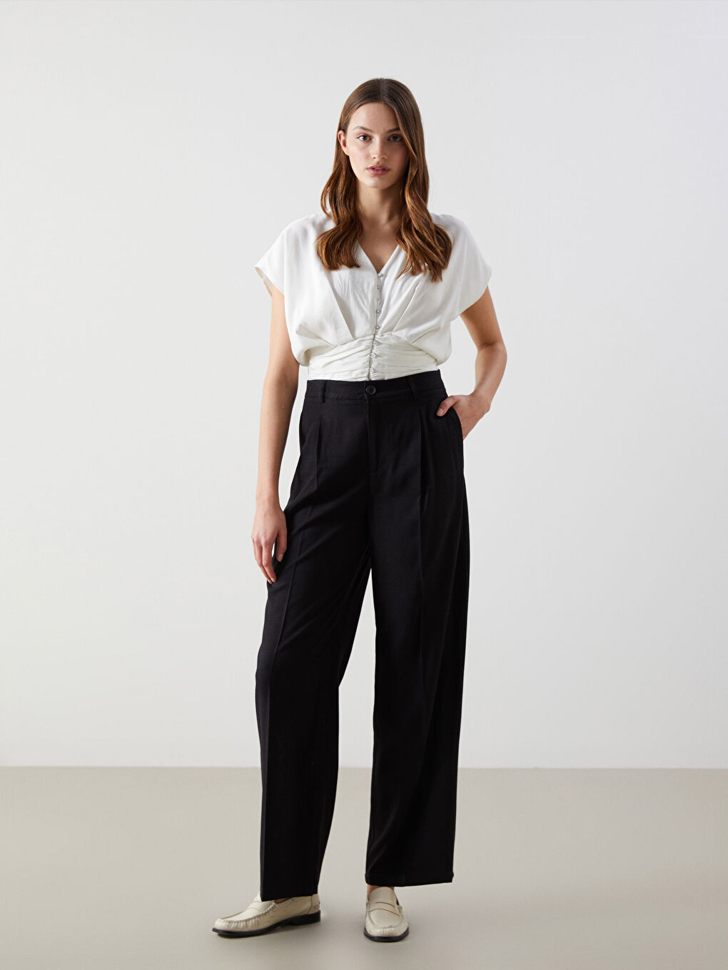 LCW Vision Siyah Loose Fit Keten Karışımlı Kadın Pantolon