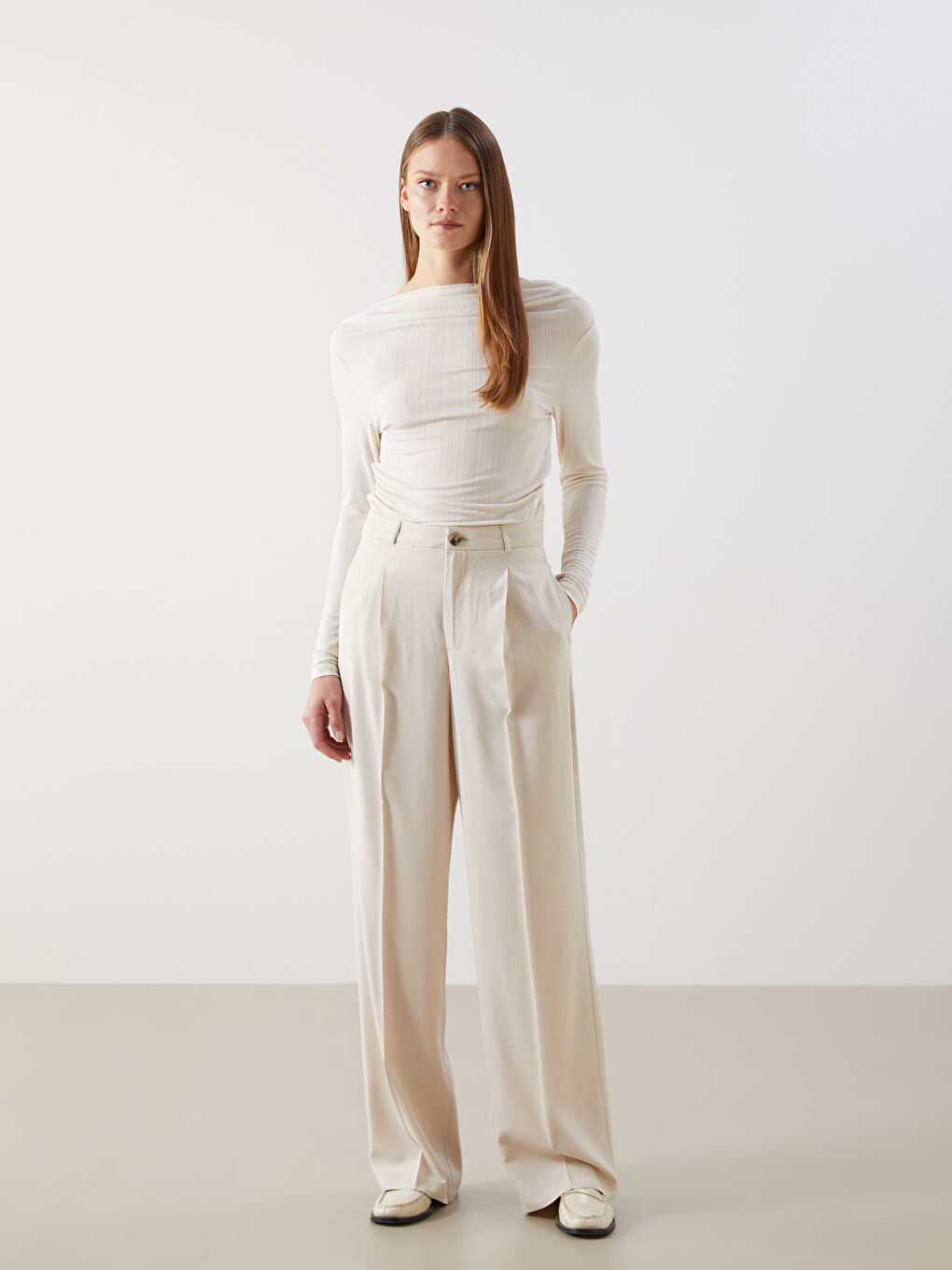 Bej Loose Fit Keten Karışımlı Kadın Pantolon